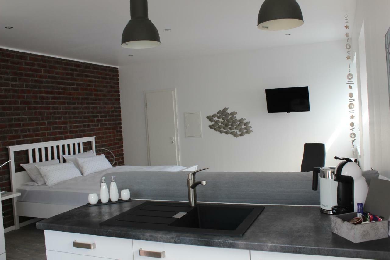 Das Kleine Stadtapartment Burg auf Fehmarn Bagian luar foto
